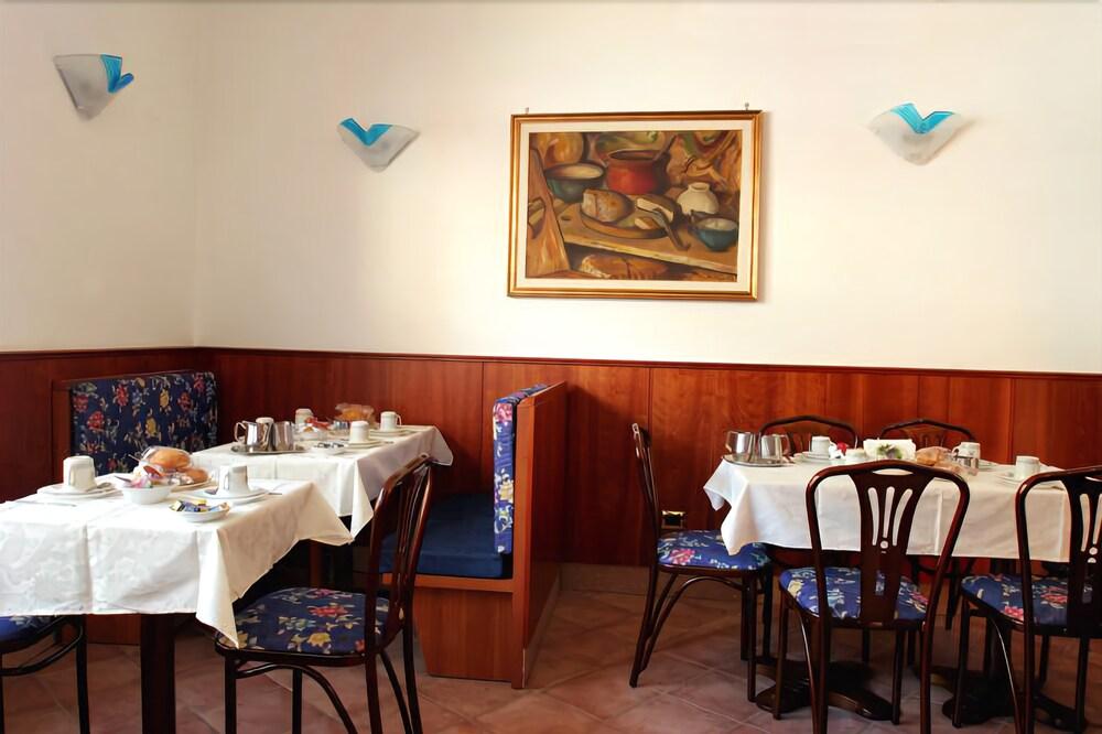Albergo Carla Pont-Saint-Martin Eksteriør billede